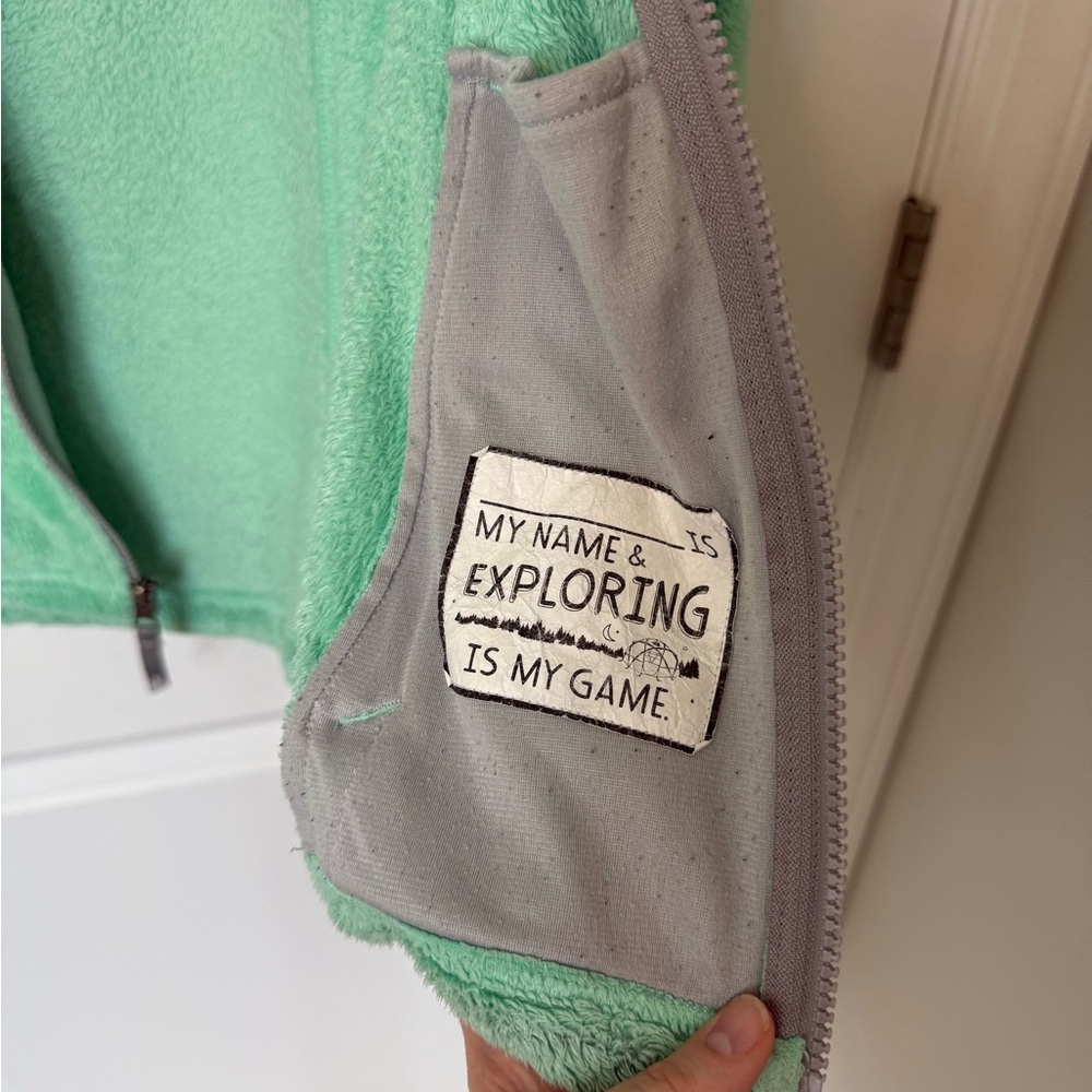 The North Face Kids Mint Teddy Jacket - Picture 5 of 6